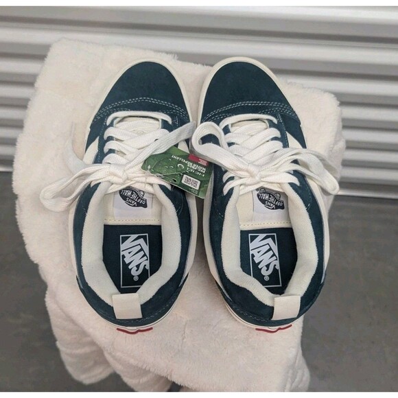 Vans Knu Skool Size 6 Mens / 7.5 Women's Suede Green Sneakers - Picture 10 of 14